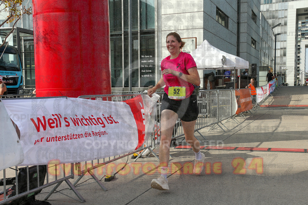 250920_1550_EX1_0745 | Sportfotografie im Rhein-Sieg Kreis, Köln, Bonn, NRW, Rheinland Pfalz, Hessen, etc. Unser Tätigkeitsfeld umfasst den Laufsport vom Volkslauf über den Marathon, Duathlon, Triathon bis zum Ultralauf wie Kölnpfad Ultra oder Schindertrail.
