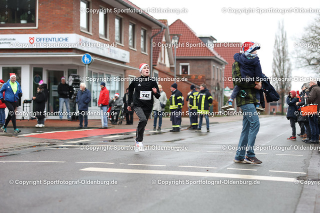 WMLA1921 | Bildershop "Sportfotograf-Oldenburg" mit Fotos von Sportevents in Oldenburg und Umzu. - Realisiert mit Pictrs.com