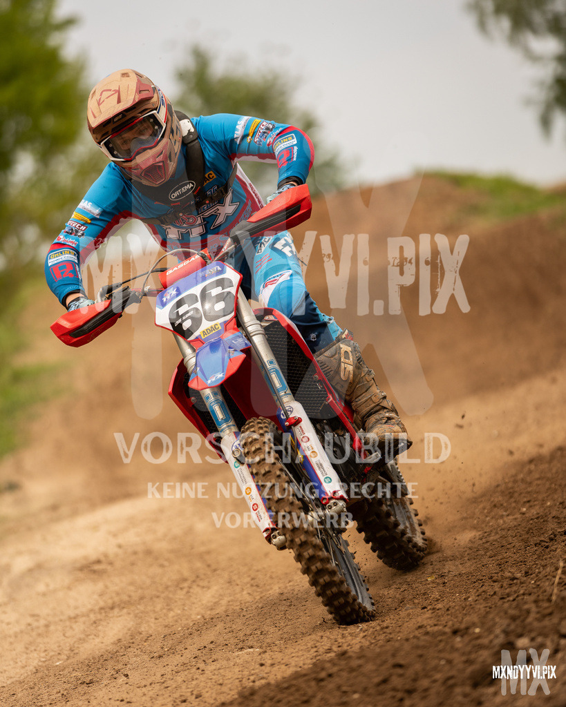 866A5831 | mxndyyvipix
