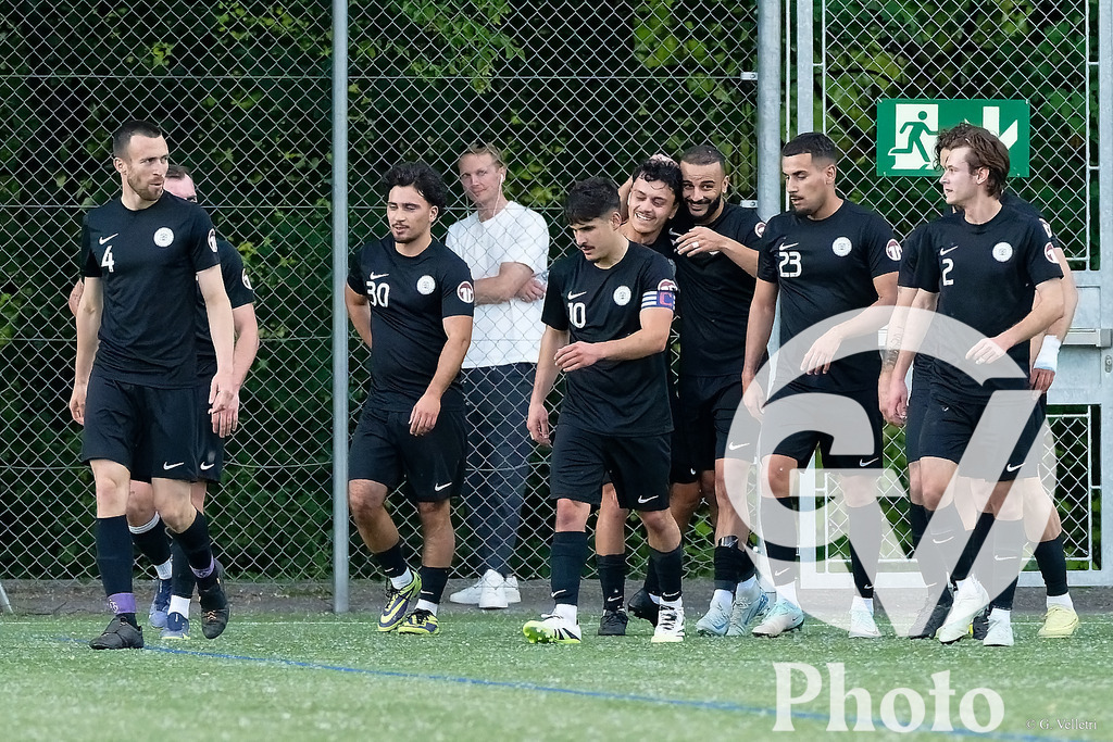 US Carouge II  v Viseu United  - 4eme ligue Groupe 3 | Geneva, Switzerland - May 20 : during the 4eme ligue Groupe 3  match between US Carouge II  and Viseu United  at Stade de la Fontenette  on May 20 , 2026 in Geneva, Switzerland.