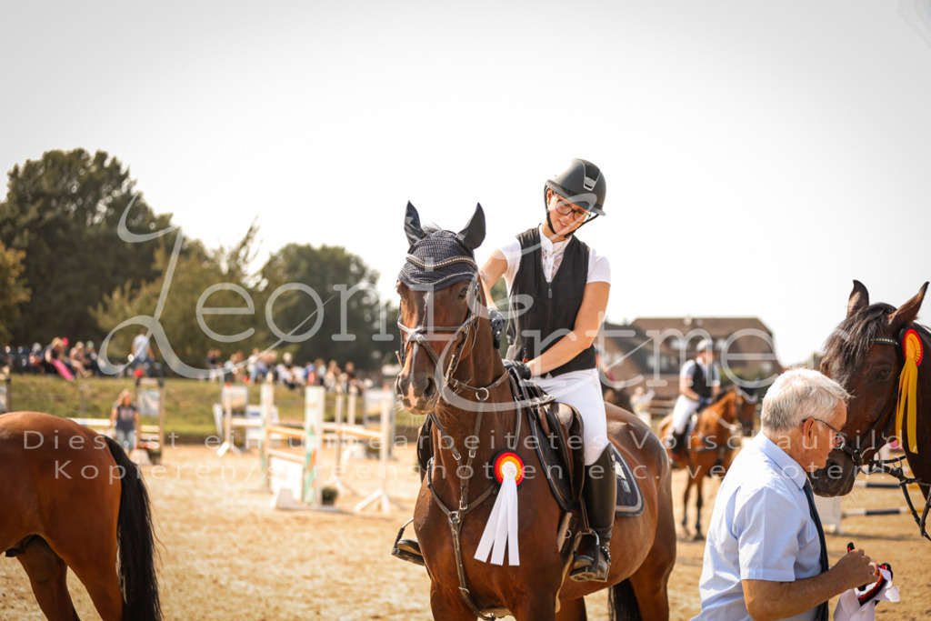 27.SaSpMA00285 | Leoni Ertmer Photography - Realisiert mit Pictrs.com