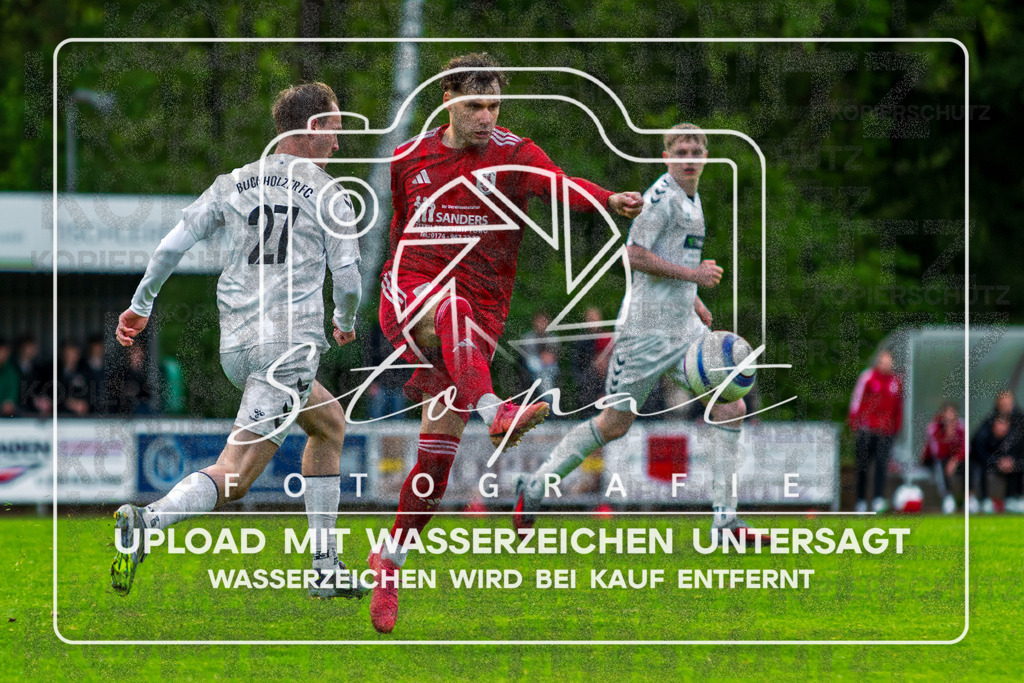 Bezirksliga Herren LG - TV Jahn Schneverdingen II vs. Buchholzer FC | Niklas Goelitzer (TV Jahn Schneverdingen II #10); Bezirksliga Herren LG - TV Jahn Schneverdingen II vs. Buchholzer FC am 15.05.26 in Osterwald-Stadion, Schneverdingen - Realisiert mit Pictrs.com