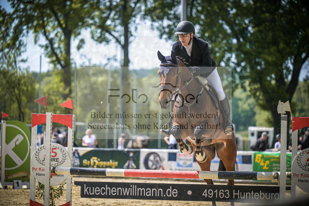 DOS_9953 | Entdecke hochwertige Reitturnierfotos von Foto Oger. Professionell, emotional und authentisch – jetzt Lieblingsmomente im Shop bestellen.Deutschlandweite Turnierfotografie. - Realisiert mit Pictrs.com