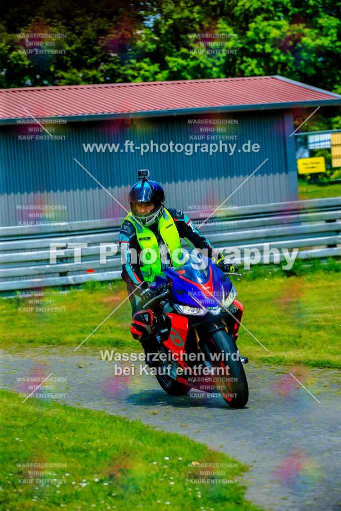 _NBG4326 | Hier findet Ihr Bilder von Touristenfahrten auf der Nürburgring Nordschleife oder von anderen Veranstaltungen die ich besucht habe. Viel Spass beim Durch Schauen 