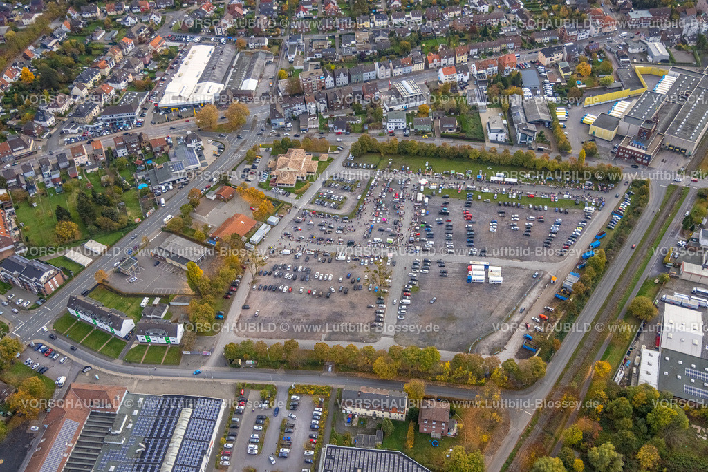 Hamm221011945 | Luftbild, Parkplatz mit Trödelmarkt, Ökonomierat-Peitzmeier-Platz, Mitte, Hamm, Ruhrgebiet, Nordrhein-Westfalen, Deutschland