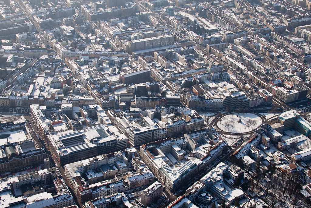 Luftbild: Mühlburger Tor im Ortsteil Innenstadt-West in Karlsruhe im Bundesland Baden-Württemberg in Deutschland. Foto: IMG_24162.jpg vom 16.02.2010 durch Werner Riehm/FLY-FOTO.de