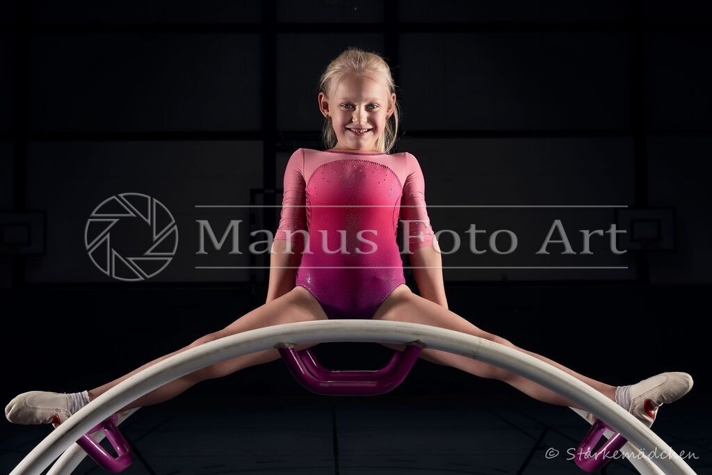 DSC00176 | Professionelle Sportfotografie in Hamburg, Schleswig-Holstein und Niedersachsen – spezialisiert auf Rhönrad, Geräteturnen, Leistungsturnen und rhythmische Sportgymnastik. Bundesweite Begleitung von Rhönrad-Events. Jetzt Sport-Fotos - Realisiert mit Pictrs.com