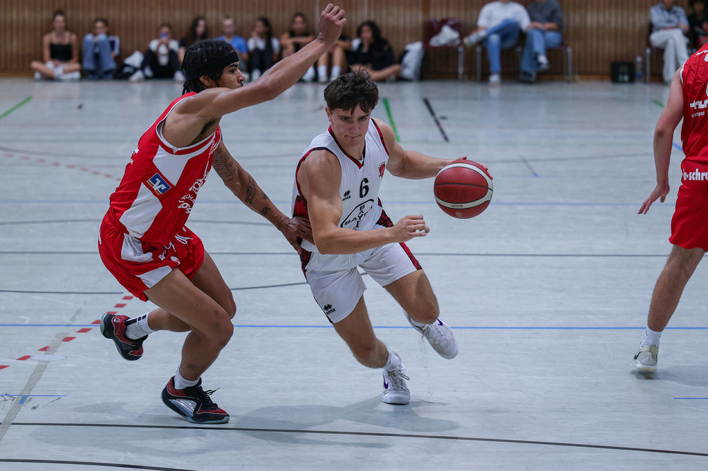 Regio Test BAYER GIANTS vs BSV Münsterland Baskets Wulfen-41 | Fotos von Basketballspielen aus dem Raum NRW fotografiert von Gero Mueller-Laschet und Daniel Schaefer - Realisiert mit Pictrs.com