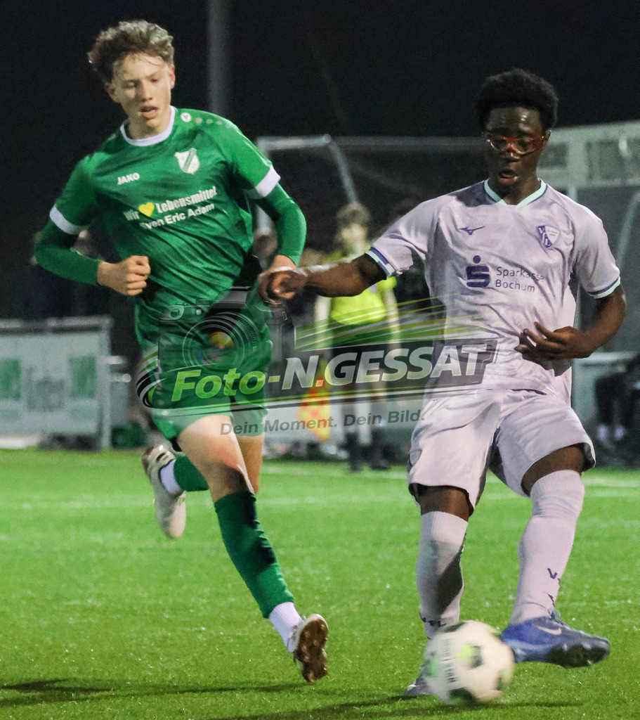 SV Rödinghausen - VfL Bochum | Auf dem Bild zu sehen: grün SV Rödinghausen ; grau VfL BochumSV Rödinghausen, VfL Bochum, Saison 25/26, C-Jugend Westfalenpokal, Deutschland - Realisiert mit Pictrs.com