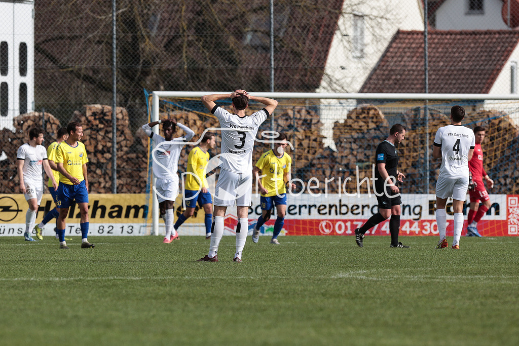 FC Pipinsried - VfR Garching | Professionelle Sportfotos aus den Bereichen Fußball, Eishockey, Handball und vieles mehr. Ob Sieg oder Niederlage