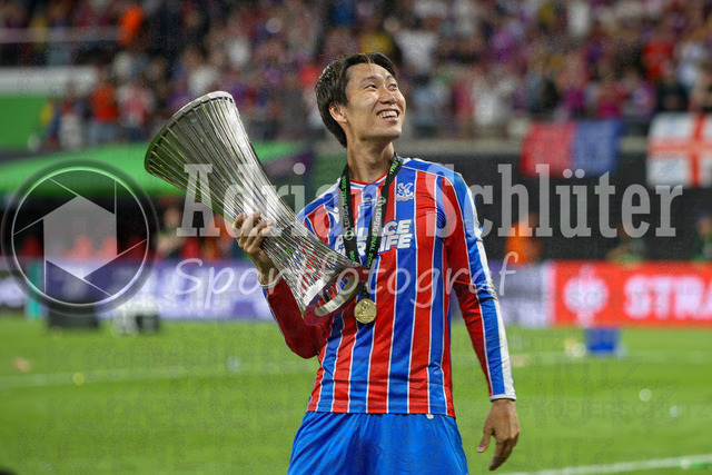 27.05.2026, EUR, Fussball, Herren, Conference League Finale, Saison 2025/2026, Crytsal Palace F.C. - Rayo Vallecano de Madrid | Sportfotograf Adrian Schlüter aus NRW für Fußball, Sportevents und Reportagen. Authentische Sportfotografie für Vereine, Medien, Verbände und Unternehmen.