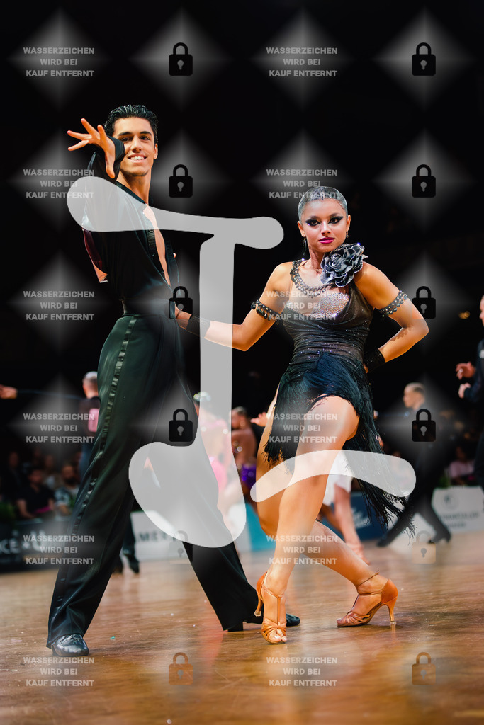 GOC 2025 - WDSF GrandSlam Latin 90th-94th (34) Lorenzo Bonzi _ Cara Gabusi (San Marino)-2025-08-23-1305 | Webshop for digital downloads and prints of dance sport, event & show photographer Julian Link - Realisiert mit Pictrs.com