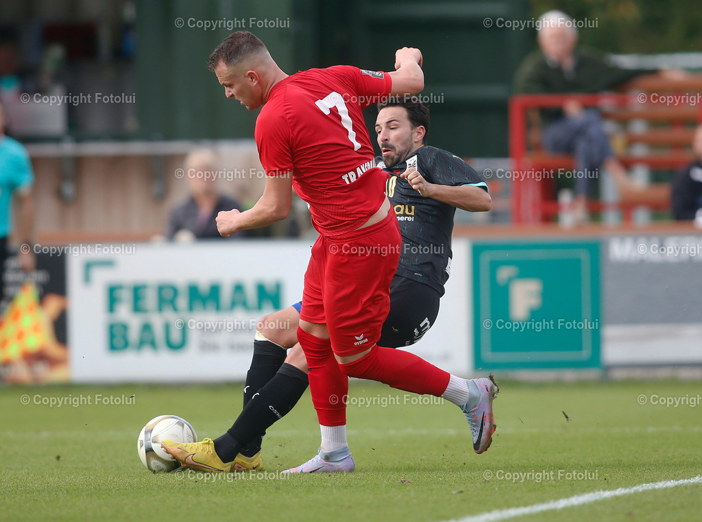 A_LUI_230923_39 | SPORT,FUSSBALL,LT1 OOELIGA ASKOE OEDT-SV ZEBAU BAD ISCHL 29.09.2023 IM BID: NENAD VIDACKOVIC R (OEDT) UND STEFAN GASSENBAUER  (BAD ISCHL)FOTO:FOTOLUI