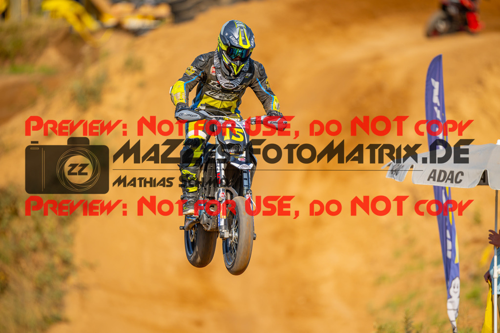 MaZZes-Fotomatrix-20260815-602372 | S2