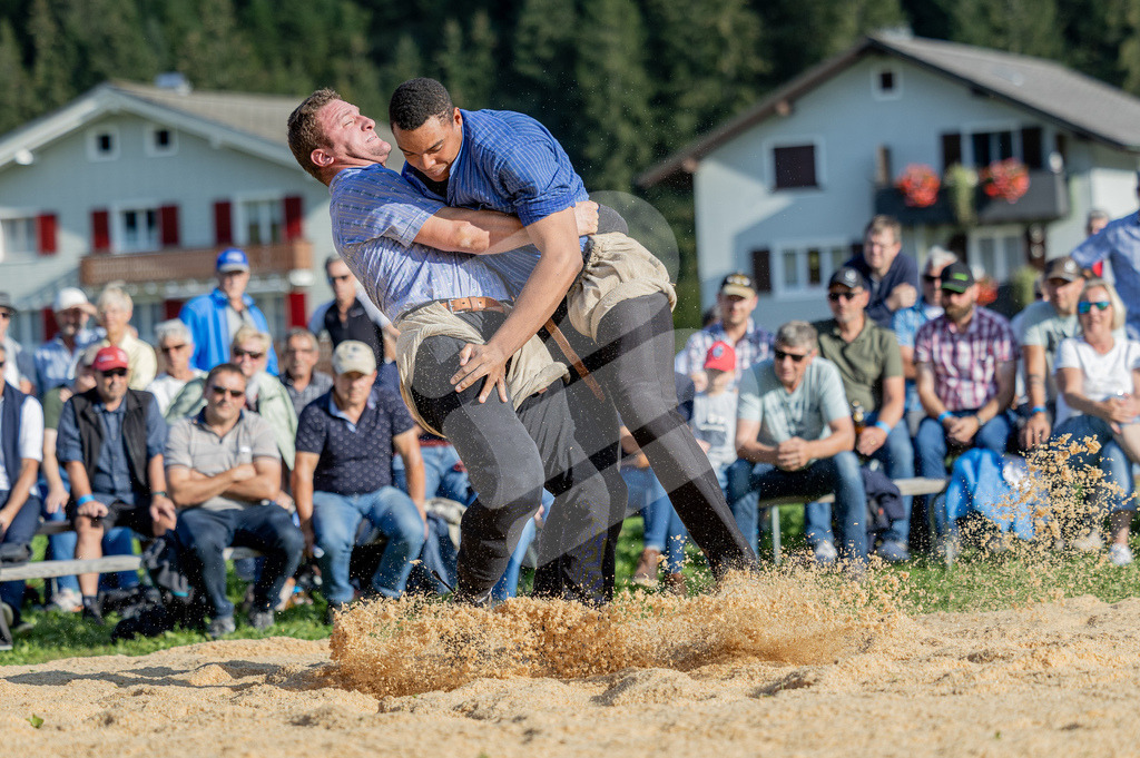 Unteriberg2026_6G_00199 | Schlussgang Schönbächler Martin (r) – Orlik Armon(l) - Realisiert mit Pictrs.com