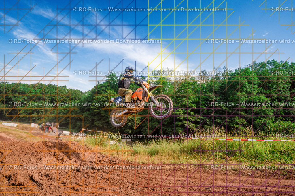 4 Lauf Schlüchtern IGE 2026-785 | Sportfotografie von RO-Fotos: Motorsport, Motocross, Enduro, Laufveranstaltungen und Triathlon. Professionelle Fotos von Sportlern und Events. - Realisiert mit Pictrs.com