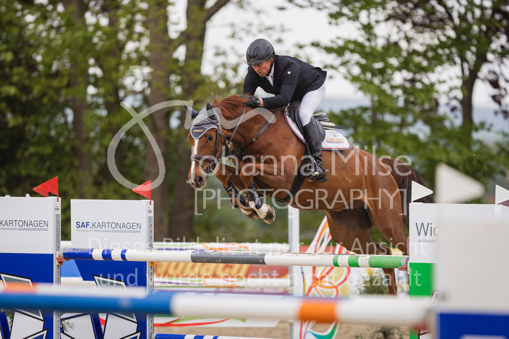 250504_SpengeW_Stil-S-537 | Deine schönsten Turniermomente als professionelle Fotos! Entdecke hochwertige Pferdesport-Fotografie im Online-Shop. Jetzt Fotos finden & bestellen!