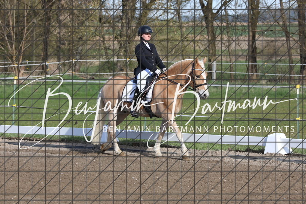 AZ2A2590 | Benjamin Bartmann Photomoments