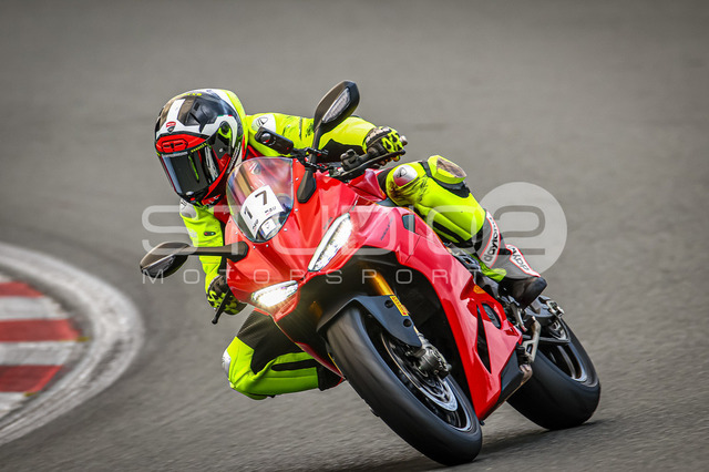 0017-250910-OSL-004_17 | Deine Full-Service-Agentur für ✔️Videoproduktionen und ✔️Motorsportfotografie Jetzt Angebot anfragen!