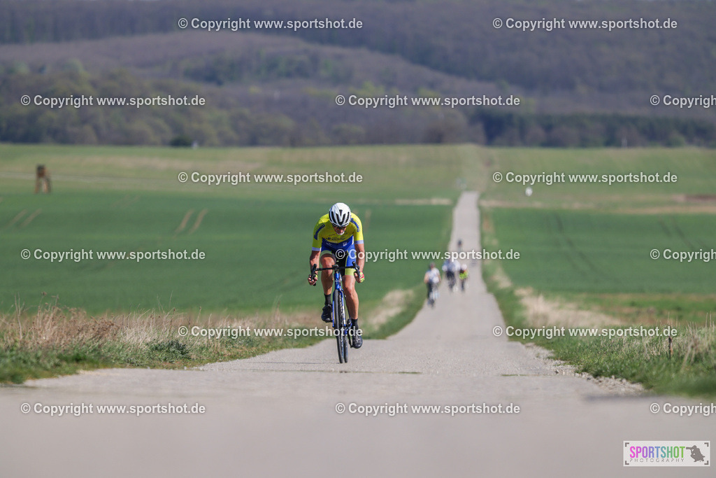 368A3588 | Neusiedlersee Radmarathon 2026@sportshot_your_pictrs #yourpictures#roadtowm2029 #nrm #neusiedlerseeradmarathon #neusiedlersee #neusiedlerseetourismus #burgenland #mörbisch #nrm26 #burgenlandtourismus #voglundco #poweredbyburgenlandtourismus #radsport #rad #marathon #ucigranfondo #visitburgenland #ucigranfondoworldseries