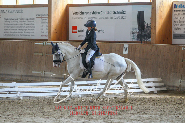 DKP45340 | Turniersportfotografie; Pferdefotografie; Dressurfotografie