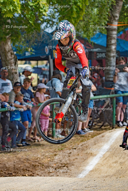 DM_BMX_Race_2025-08434 | Fotogalerie von Thomas Dettweiler mit Eventbildern und lizenzfreien Fotos. Perfekt als Wandbild, für Büro, Website oder private Nutzung. - Realisiert mit Pictrs.com