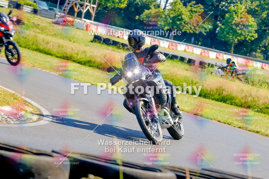 _MOT9071 | Hier findet Ihr Bilder von Touristenfahrten auf der Nürburgring Nordschleife oder von anderen Veranstaltungen die ich besucht habe. Viel Spass beim Durch Schauen 