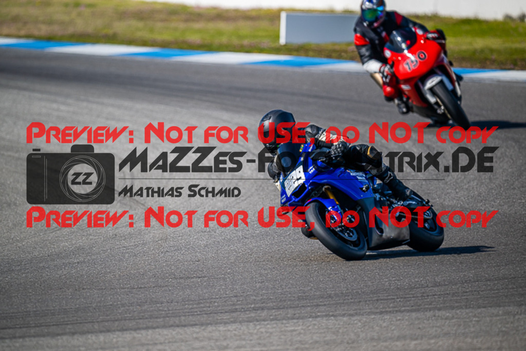 MaZZes_FotoMatrix_230410_4633 | ROT