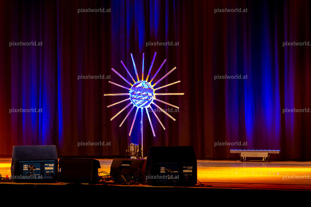 Kunst trifft Stadt - Aufführung | Bildershop von pixelworld.at - Realisiert mit Pictrs.com