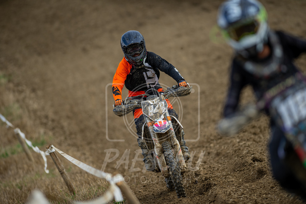 Lady (118) | Paeschuphoto Shop - Wer nicht sucht der auch nicht findet.Ob Motocrossbilder oder von einem besuchtem Spiel, Hauptsache Action. - Realisiert mit Pictrs.com