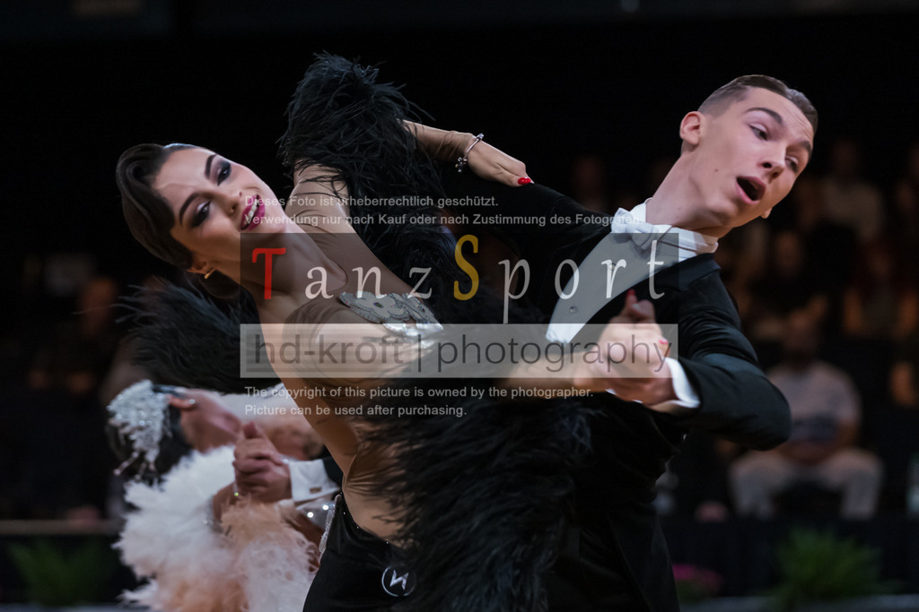 20250822_WDSF-GS-STD_R2_4882 | Tanzsportbilder, Standardtanz, Lateintanz, WDSF, DTV, LTVB, dancecomp, goc, hessen tanzt, blaues band der spree, walzer, tango, wiener walzer, slowfox, quickstepp, samba, rumba, cha-cha-cha, paso doble. jive, hd-kroft photography, turniertanzsport