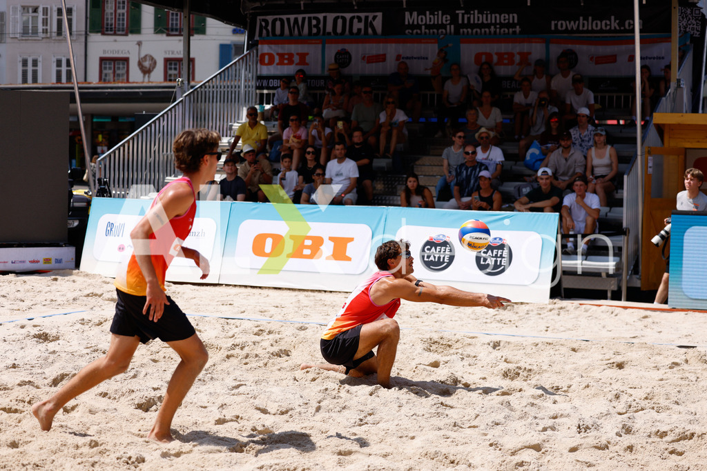 Obi BeachTour 2026 - Basel | BASEL, SWITZERLAND - JULY 17: DANIEL ALLEMANN (SUI) during the Obi BeachTour 2026 match between ALLEMANN / LEFFLER (SUI) and FURRER / WYMANN (SUI) at Barfüsserplatz on July 17, 2026 in Basel, Switzerland. - Realisiert mit Pictrs.com