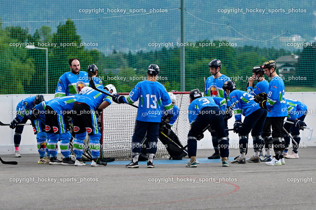 ASKÖ Hockey Villach vs. VAS Ballhockey  | ASKÖ Villach Mannschaft, ASKÖ Hockey Villach vs. VAS Ballhockey , ASKÖ Hockey Villach vs. VAS Ballhockey  am 06.07.2025 in Villach (Alpen Arena ), Austria, (Photo by Bernd Stefan)