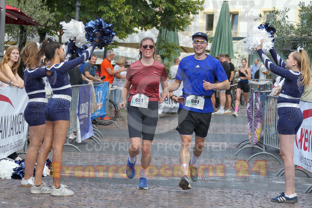 250824_1522_EV4_2842 | Sportfotografie im Rhein-Sieg Kreis, Köln, Bonn, NRW, Rheinland Pfalz, Hessen, etc. Unser Tätigkeitsfeld umfasst den Laufsport vom Volkslauf über den Marathon, Duathlon, Triathon bis zum Ultralauf wie Kölnpfad Ultra oder Schindertrail.