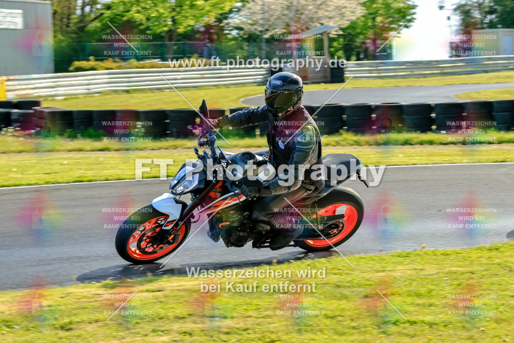 _OTO1234 | Hier findet Ihr Bilder von Touristenfahrten auf der Nürburgring Nordschleife oder von anderen Veranstaltungen die ich besucht habe. Viel Spass beim Durch Schauen 