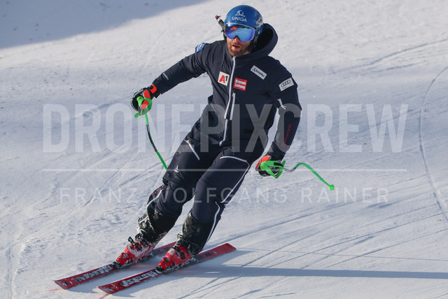 Audi FIS Ski World Cup: Men’s Slalom – Hahnenkamm Race, Kitzbuehel | Kitzbuehel, Austria, 25.Jan.26 - Alpine Skiing - FIS World Cup, Hahnenkamm Race, Slalom, men. The image shows SCHWARZ Marco (AUT, Atomic).
