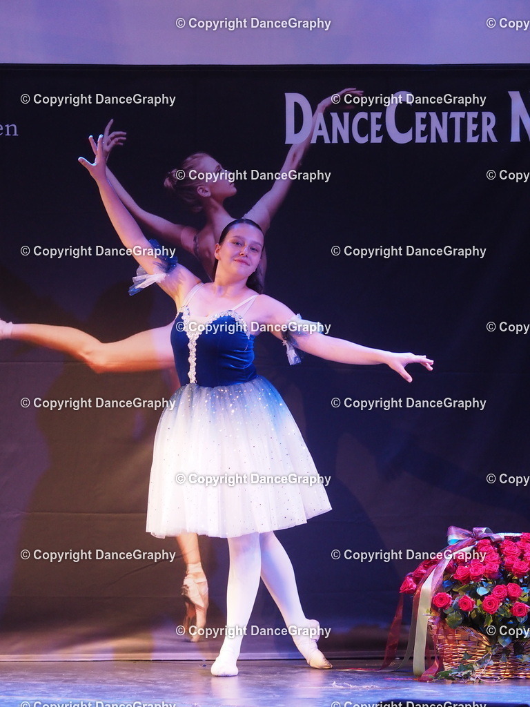 P7260330 | DanceGraphy - Realisiert mit Pictrs.com