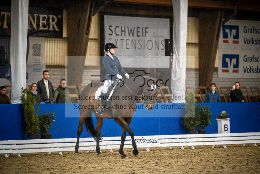 DOS_1188 | Entdecke hochwertige Reitturnierfotos von Foto Oger. Professionell, emotional und authentisch – jetzt Lieblingsmomente im Shop bestellen.Deutschlandweite Turnierfotografie. - Realisiert mit Pictrs.com