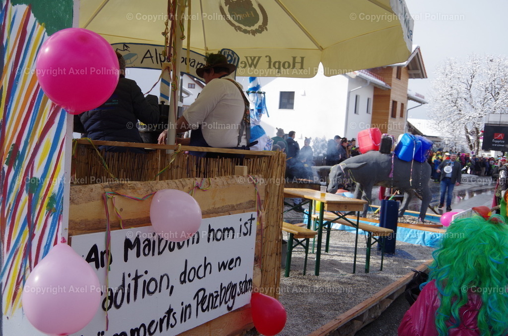 IMGP2256 | fotografiert von Axel PollmannLeonhardi Wallfahrt Benediktbeuern und Murnau, Fronleichnam, Fasching, Landschaft im Loisachtal und Benediktbeuern  - Realized with Pictrs.com