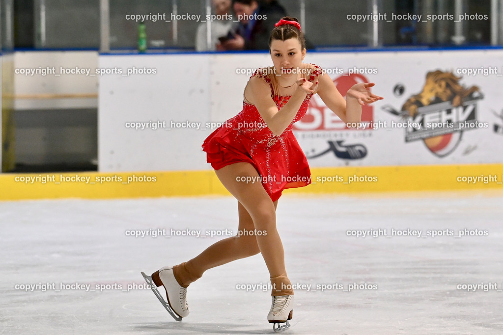 Ossiachersee Pirouette ESC Steindorf 31.3.2024 | Ossiachersee Pirouette ESC Steindorf 31.3.2024, Ossiachersee Pirouette ESC Steindorf am 31.03.2024 in Steindorf (Ossiachersee Halle), Austria, (Photo by Bernd Stefan)