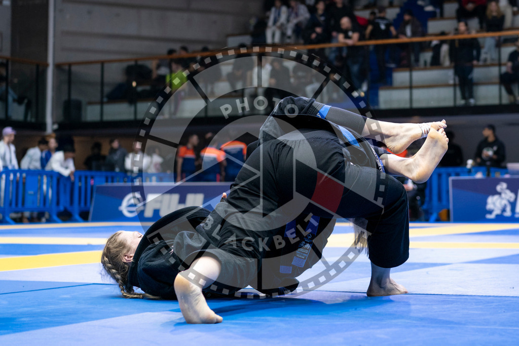20240121PBB6859 | Fighters compete during the second day of the IBJJF European Championship in Paris, France, on January 21, 2024.