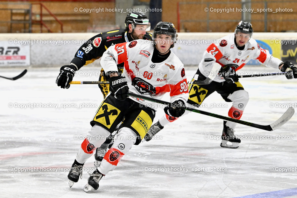 EC MET PHOTOVOLTAIK HORNETS SPITTAL vs. EV ZELTWEG MURTAL LIONS | #90 Bärnthaler Valentin EV ZELTWEG MURTAL LIONS, #38 Zorec Marco EC Hornets Spittal, #24 Grüneis Michael EV ZELTWEG MURTAL LIONS, EC MET PHOTOVOLTAIK HORNETS SPITTAL vs. EV ZELTWEG MURTAL LIONS, EC MET PHOTOVOLTAIK HORNETS SPITTAL vs. EV ZELTWEG MURTAL LIONS am 08.02.2026 in Spittal an der Drau (Eissportzentrum Spittal), Austria, (Photo by Bernd Stefan)