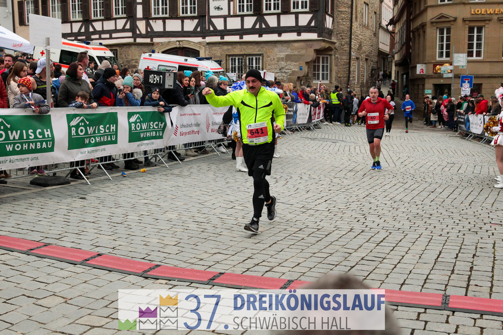 VR Bank Hauptlauf 10000m | 3 Koenigslauf 2023 - Realisiert mit Pictrs.com