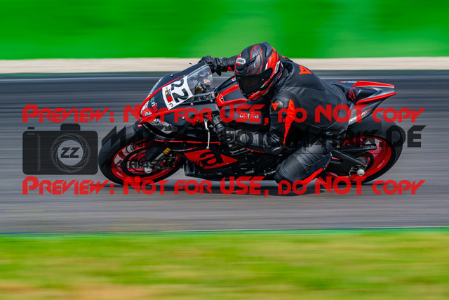 MaZZes_FotoMatrix_240702_6007705_5102 | ROT