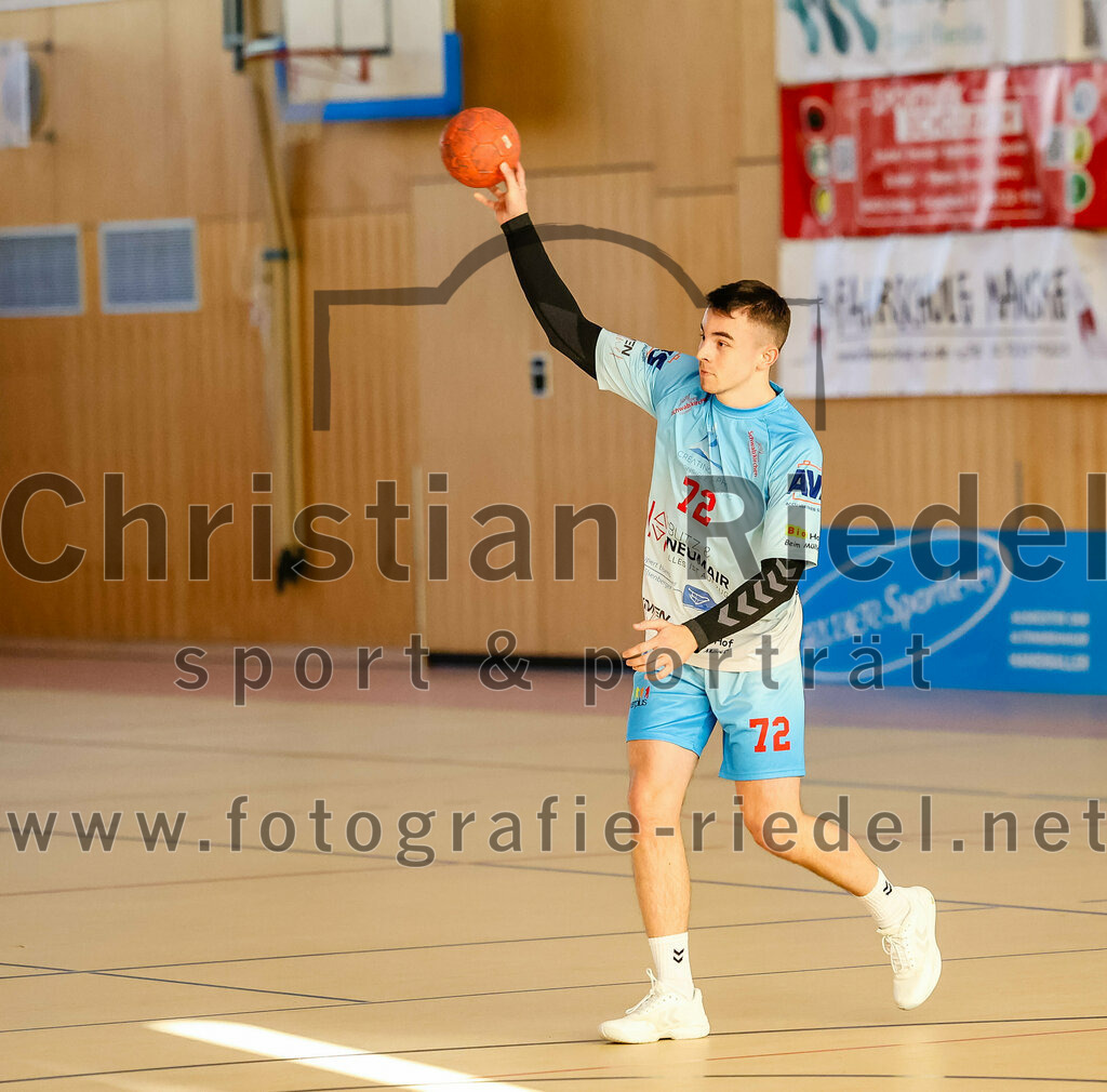 2024-01-28_025_SpVgg_Altenerding_II_gegen_HSG_Schwab-kirchen | Erding, Deutschland, 28.01.2024:
Handball, Bezirksklasse Männer Staffel Süd West 2023 / 2024, 9. Spieltag, SpVgg Altenerding gegen HSG Schwab/kirchen, Endergebnis: 30:24

Fabian Ferstl (HSG Schwab/kirchen, #72)

Foto: Christian Riedel / fotografie-riedel.net
