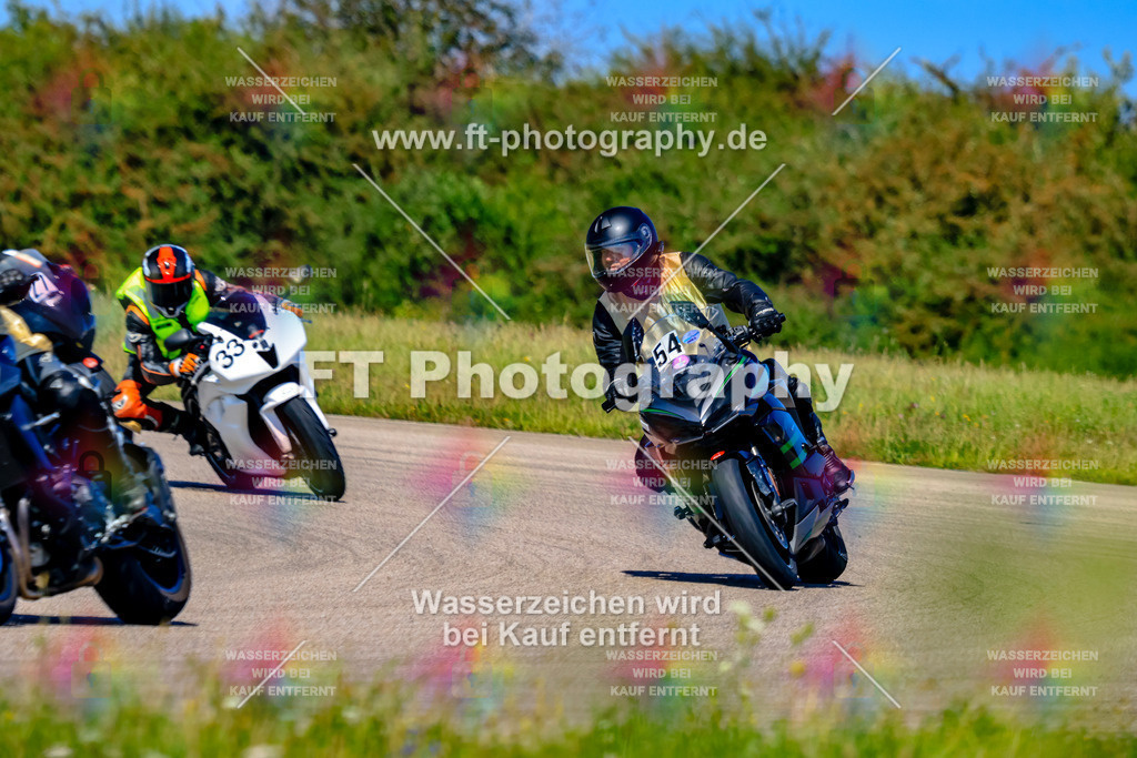 054-3129 | Hier findet Ihr Bilder von Touristenfahrten auf der Nürburgring Nordschleife oder von anderen Veranstaltungen die ich besucht habe. Viel Spass beim Durch Schauen 