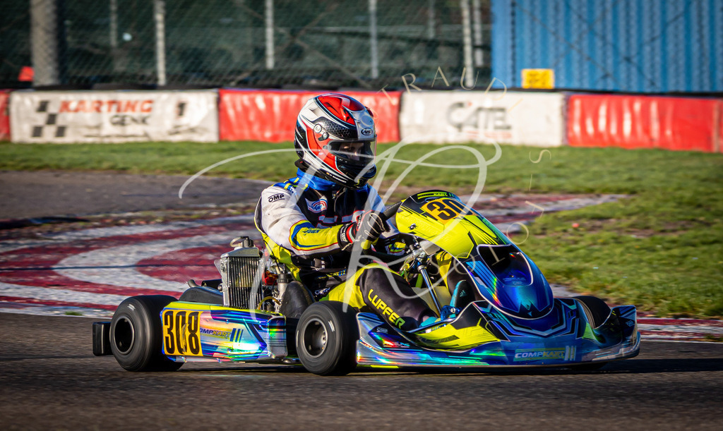7DD6BDA3-C589-4CC1-9FA1-3D3CFBDE2E1C | traudl_s_fotos