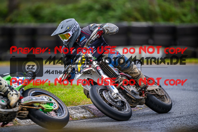 MaZZes_FotoMatrix_230916_4541 | UE40