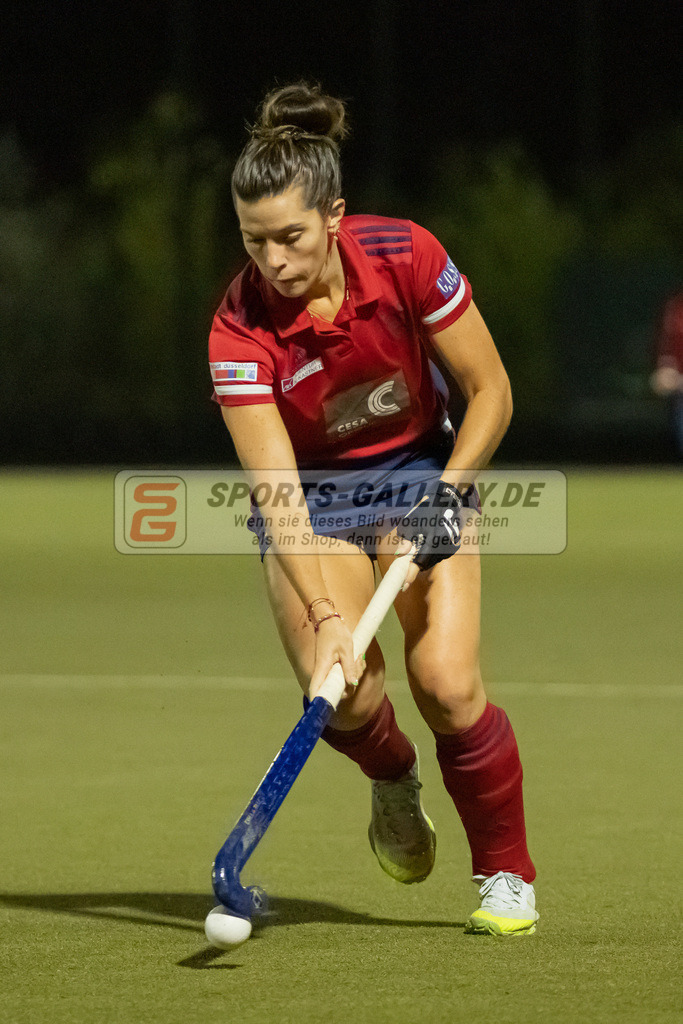 HK_20220916_109870 | 1. Bundesliga Damen Düsseldorfer HC - Uhlenhorst Mülheim am 16.9.2022 DHC Düsseldorf, Düsseldorf , Agustina Albertarrio ( Düsseldorfer HC #9 )