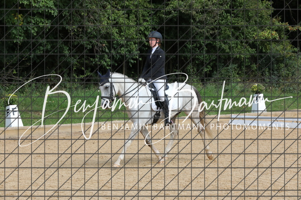 AZ2A2264 | Benjamin Bartmann Photomoments